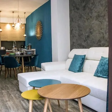 Minty Mendoza Rios Apartamento Sevilla