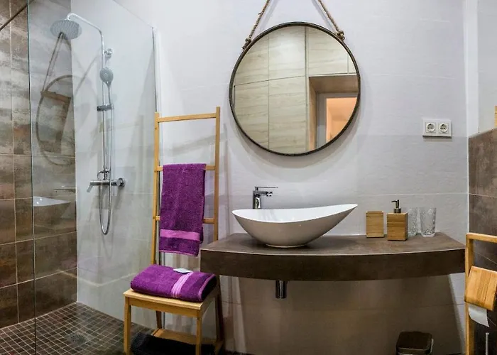 Minty Mendoza Rios Apartment