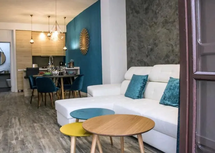 Apartment Minty Mendoza Rios *