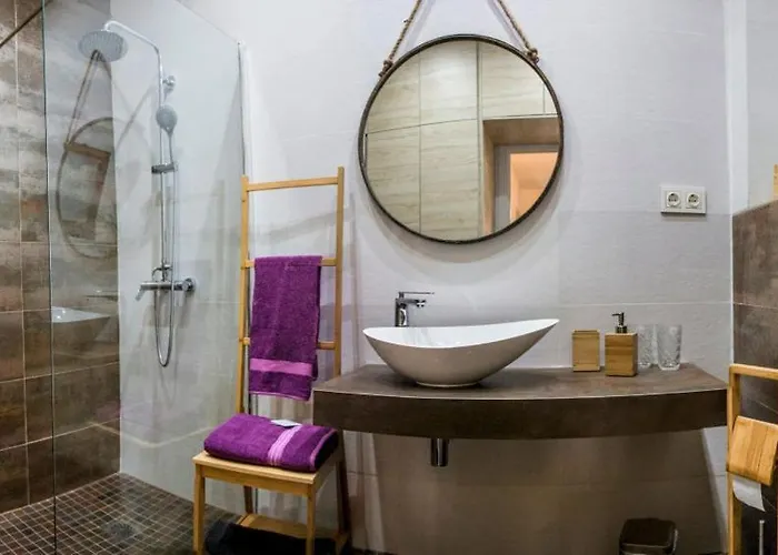 Minty Mendoza Rios Apartment